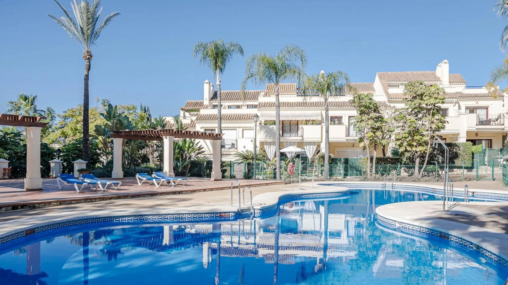 Hp1C25 - Family-Friendly And Well Connected Apartment Marbella 0*,  Spain