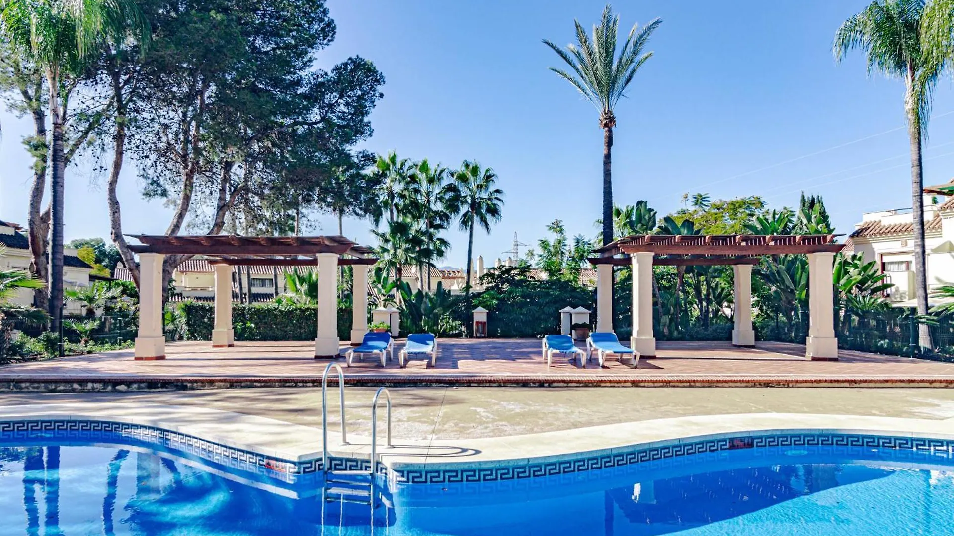 Hp1C25 - Family-Friendly And Well Connected Apartment Marbella