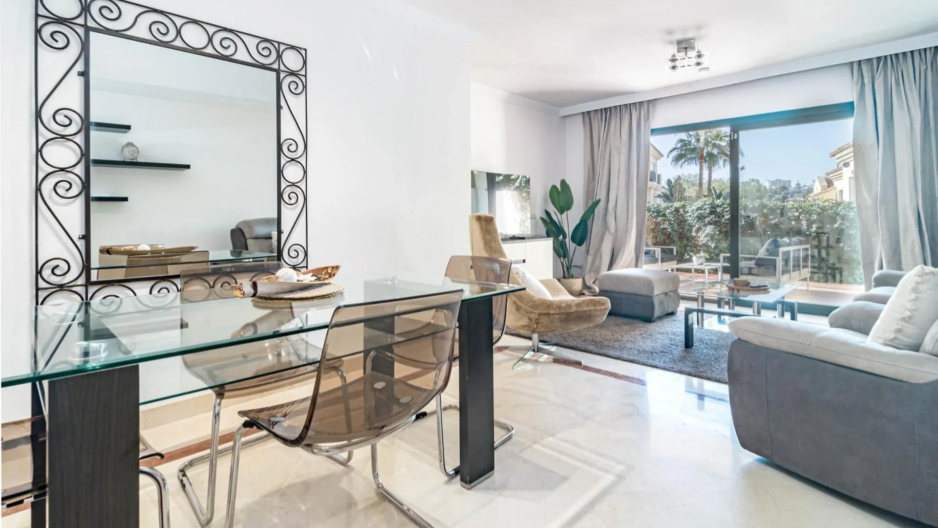 Hp1C25 - Family-Friendly And Well Connected Apartment Marbella